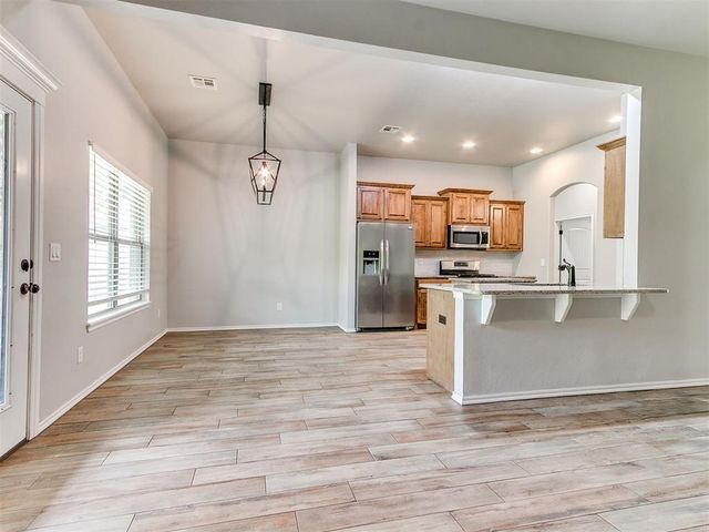 19430 Hidden Pines Drive, Norman, OK 73026