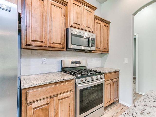 19430 Hidden Pines Drive, Norman, OK 73026