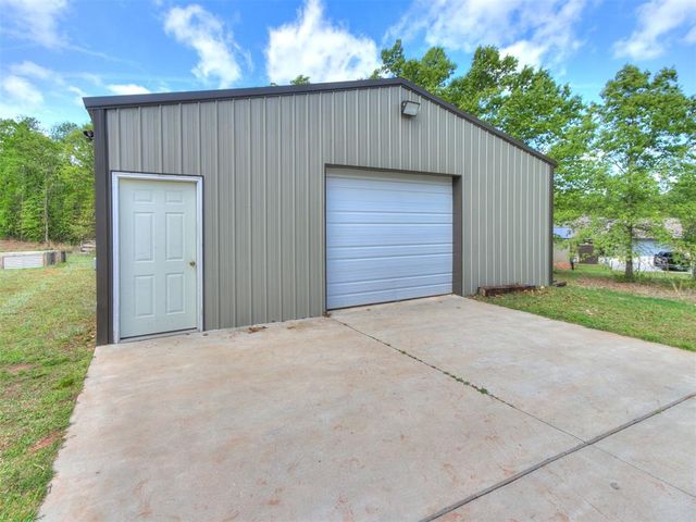 19430 Hidden Pines Drive, Norman, OK 73026