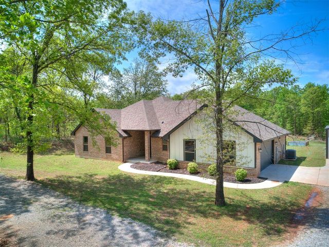 19430 Hidden Pines Drive, Norman, OK 73026