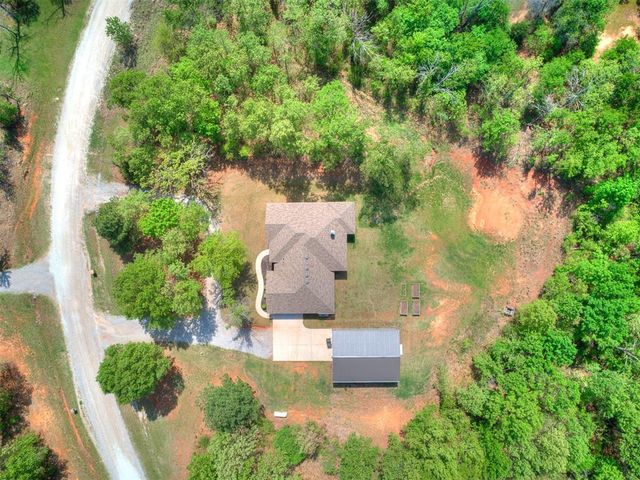 19430 Hidden Pines Drive, Norman, OK 73026