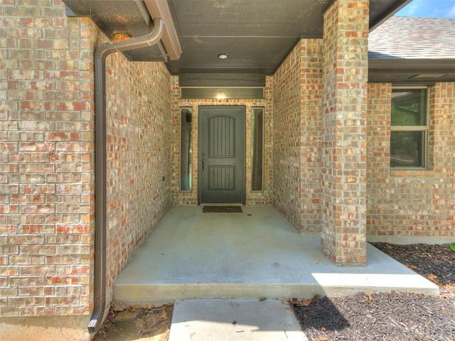 19430 Hidden Pines Drive, Norman, OK 73026