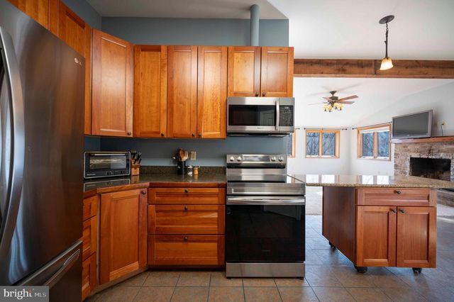 1778 T BIRD DR, Front Royal, VA 22630