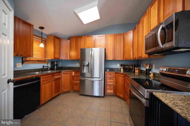 1778 T BIRD DR, Front Royal, VA 22630