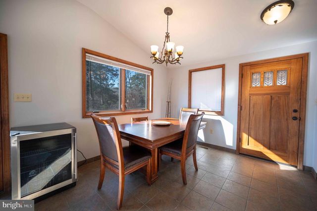 1778 T BIRD DR, Front Royal, VA 22630