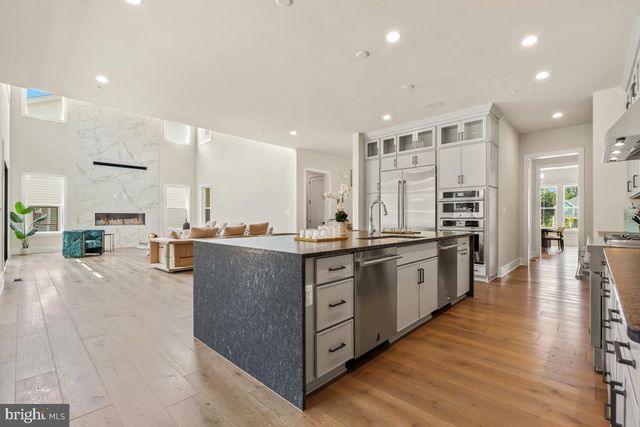 12321 POTOMAC HUNT RD, North Potomac, MD 20878