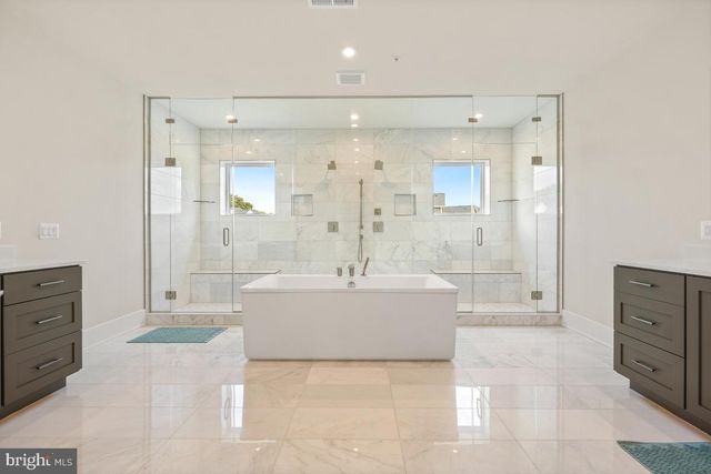 12321 POTOMAC HUNT RD, North Potomac, MD 20878