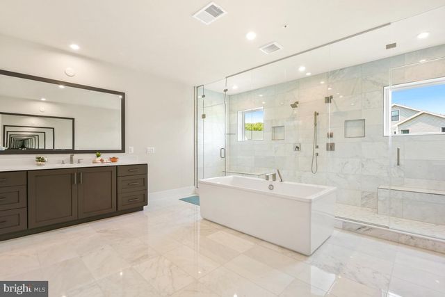 12321 POTOMAC HUNT RD, North Potomac, MD 20878