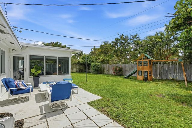 807 SE 9 Terrace, Deerfield Beach, FL 33441