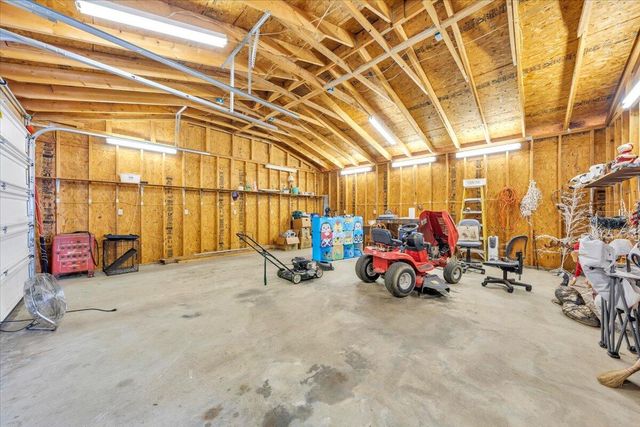4760 PEACH TREE DR, Roanoke, VA 24017