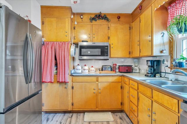 4760 PEACH TREE DR, Roanoke, VA 24017