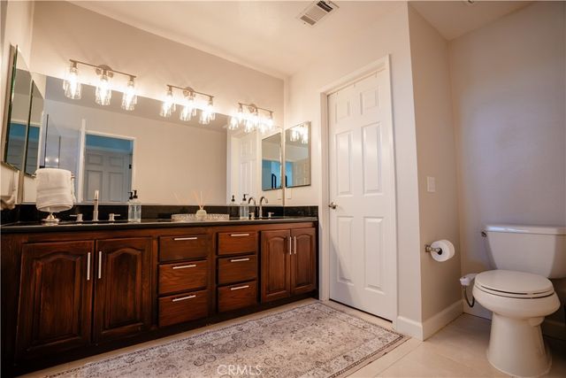 3 Rue Brittany, Lake Forest, CA 92610