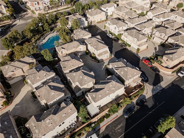 3 Rue Brittany, Lake Forest, CA 92610