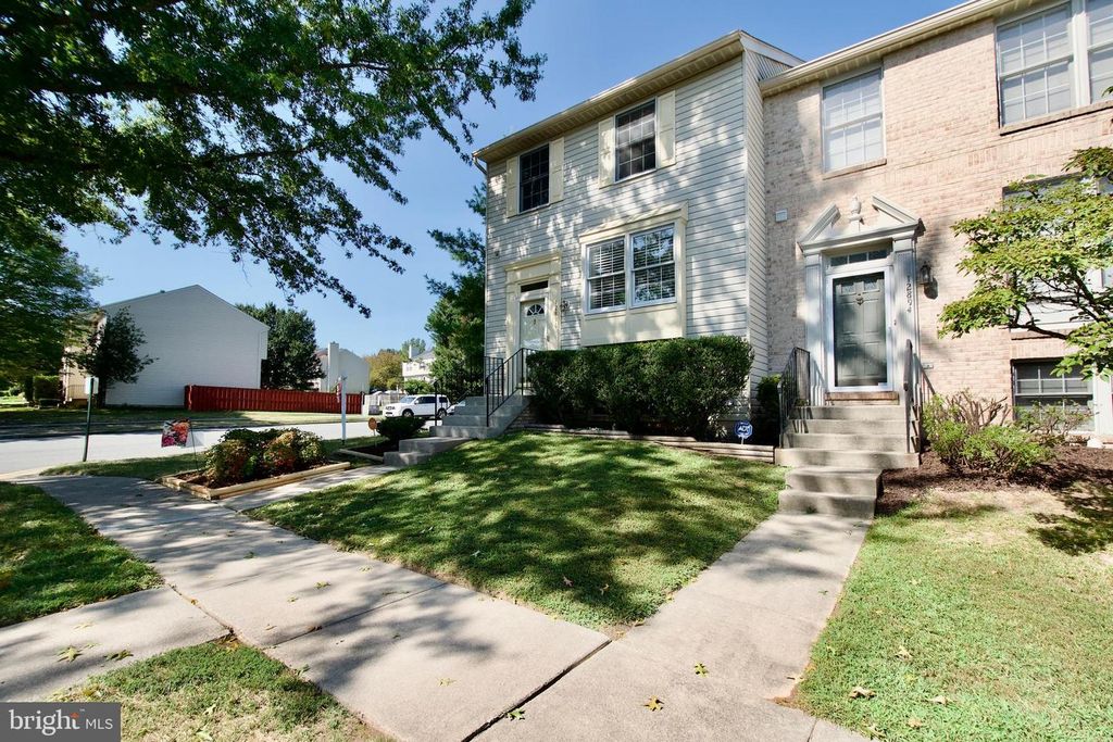 12896 SCHALK CT, Woodbridge, VA 22192