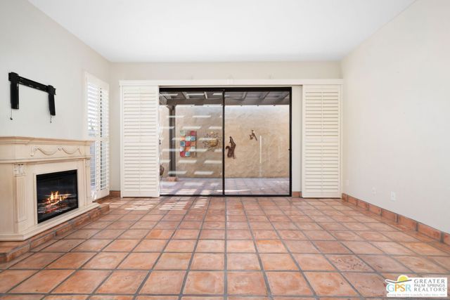 4837 S Winners Circle A, Palm Springs, CA 92264