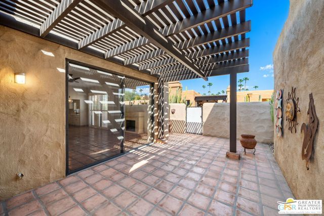 4837 S Winners Circle A, Palm Springs, CA 92264