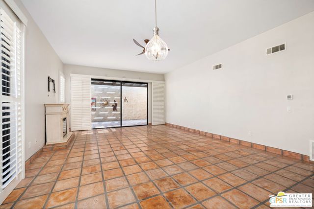 4837 S Winners Circle A, Palm Springs, CA 92264