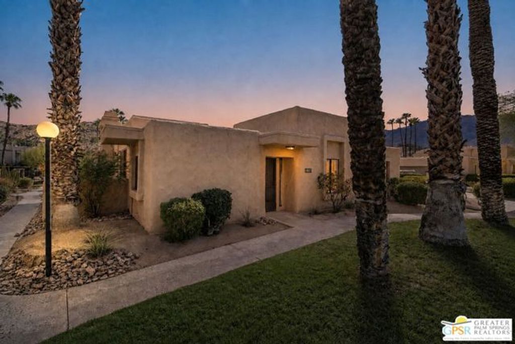 4837 S Winners Circle A, Palm Springs, CA 92264