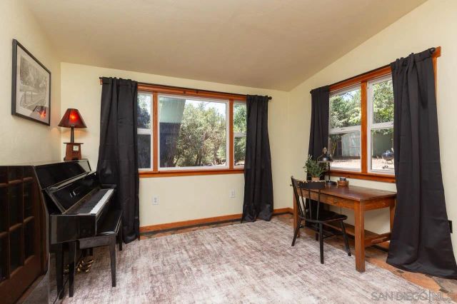 4470 Pine Ridge Avenue, Julian, CA 92036