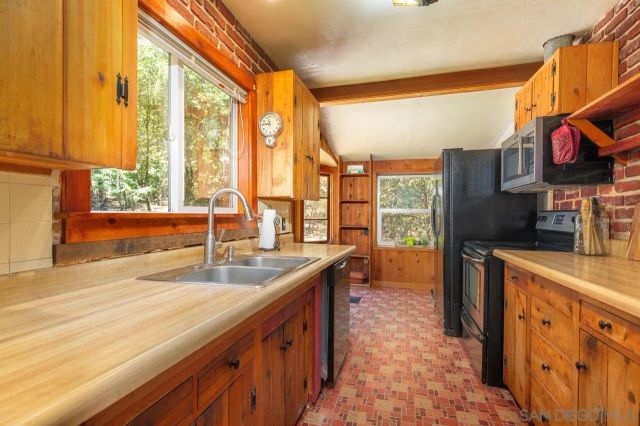 4470 Pine Ridge Avenue, Julian, CA 92036