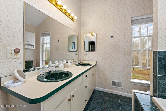 288 Friendship Road, Howell, NJ 07731