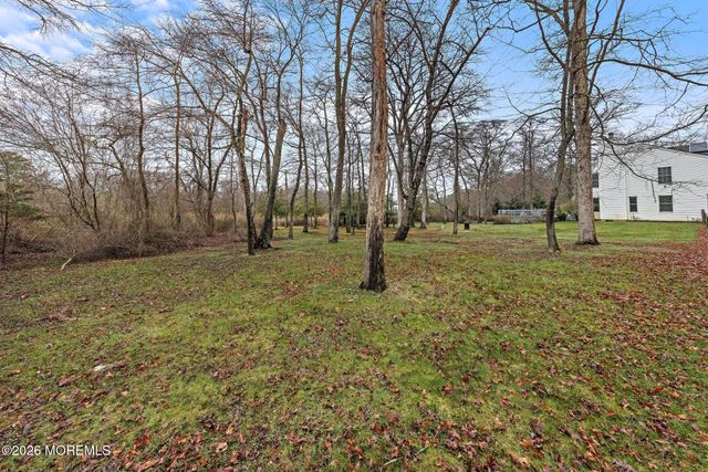 288 Friendship Road, Howell, NJ 07731