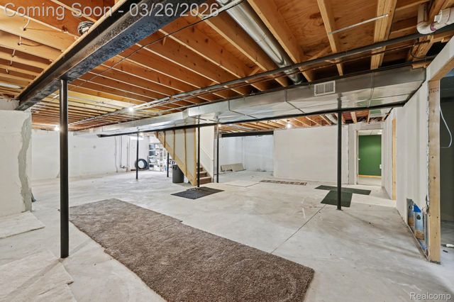 47626 Woodberry Estates Drive, Macomb Township, MI 48044