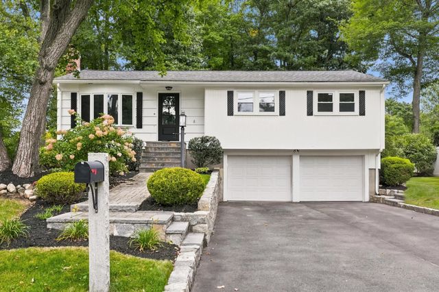 41 Marron Ave, Stoughton, MA 02072