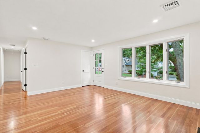41 Marron Ave, Stoughton, MA 02072