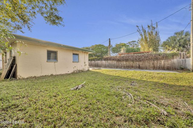 715 Alcazar Avenue, Ormond Beach, FL 32174