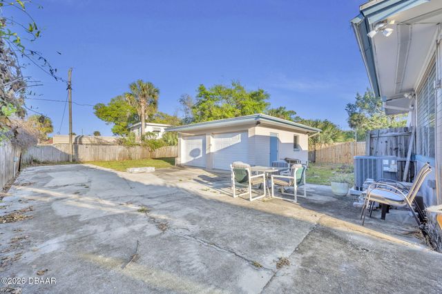 715 Alcazar Avenue, Ormond Beach, FL 32174