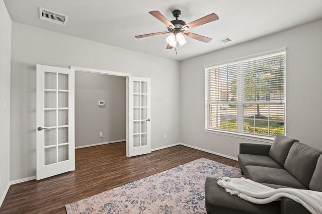 715 Red Elm Lane, Conroe, TX 77304