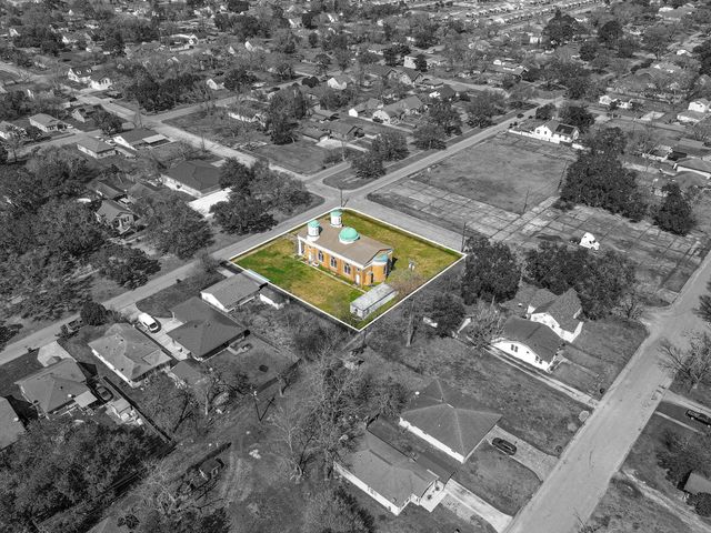 3146 Thomas Boulevard, Port Arthur, TX 77642