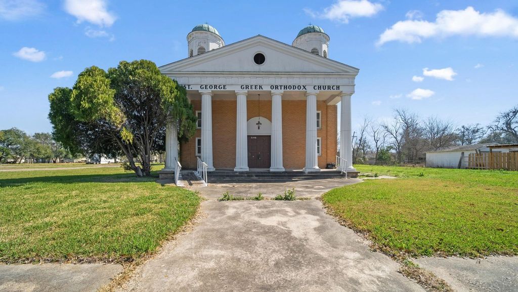 3146 Thomas Boulevard, Port Arthur, TX 77642