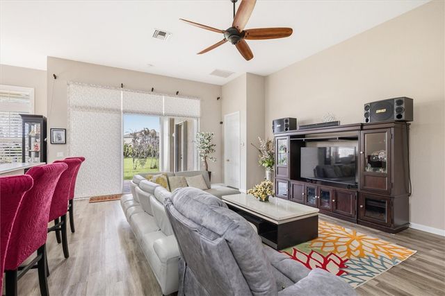 3320 Westford Circle SW, Vero Beach, FL 32968