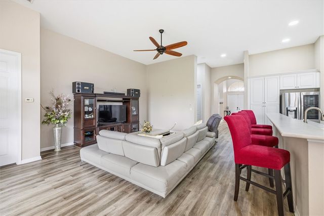 3320 Westford Circle SW, Vero Beach, FL 32968