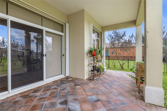 3320 Westford Circle SW, Vero Beach, FL 32968