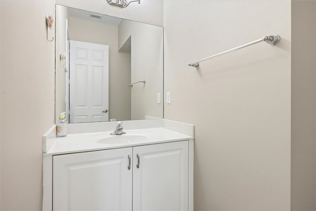 3320 Westford Circle SW, Vero Beach, FL 32968