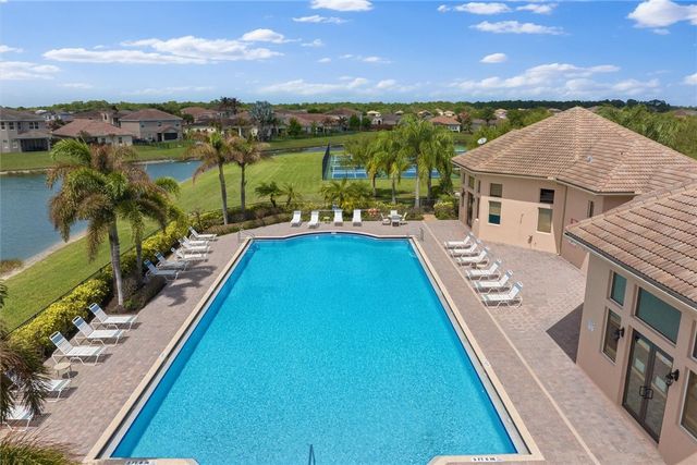 3320 Westford Circle SW, Vero Beach, FL 32968