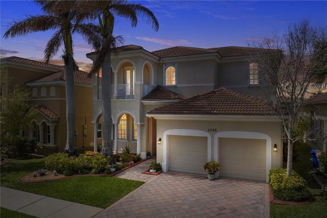 3320 Westford Circle SW, Vero Beach, FL 32968