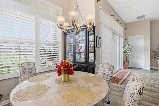 3320 Westford Circle SW, Vero Beach, FL 32968