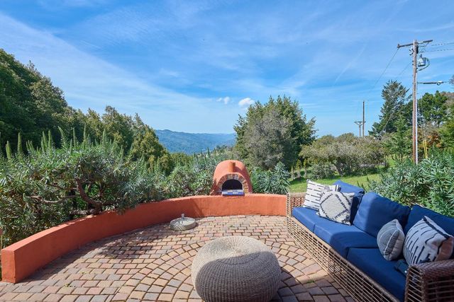 17035 Bohlman Road, Saratoga, CA 95070