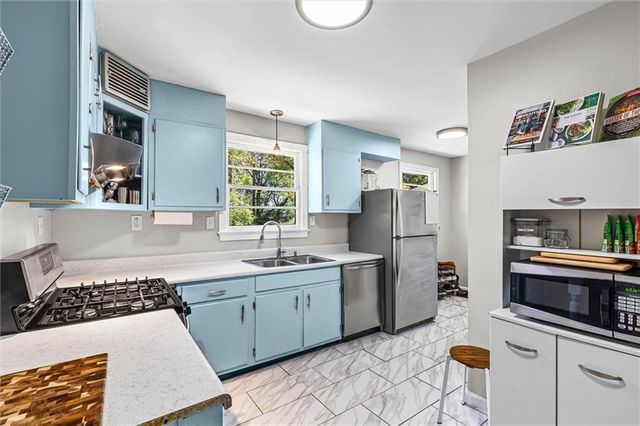 407 Laborde Drive, Mobile, AL 36609