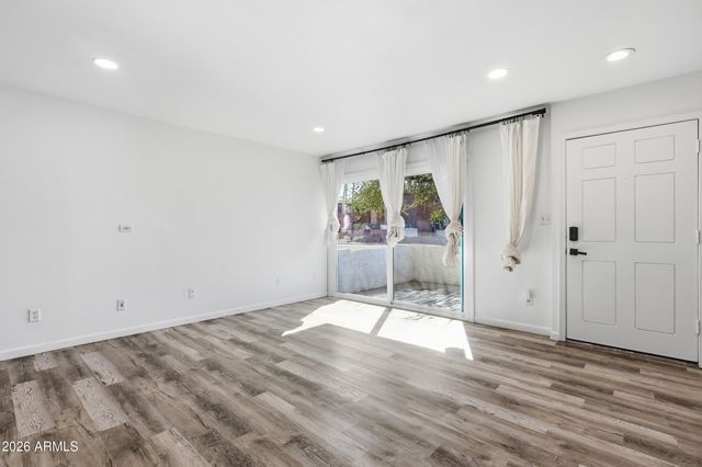 3411 N 12th Place 2, Phoenix, AZ 85014