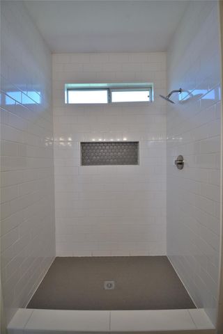 10819 Shannon Mills Lane, Houston, TX 77075