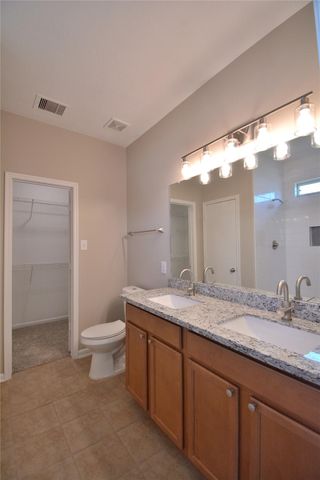 10819 Shannon Mills Lane, Houston, TX 77075