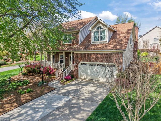 6 Brookglen Lane, Greensboro, NC 27410