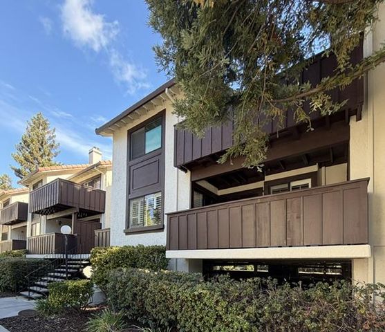 1122 Woodside Road 9, Redwood City, CA 94061