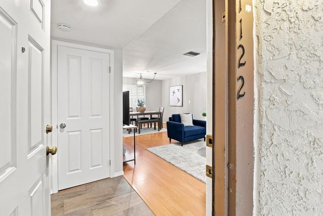 1122 Woodside Road 9, Redwood City, CA 94061