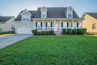 3632 Aurora Dr, Clarksville, TN 37040
